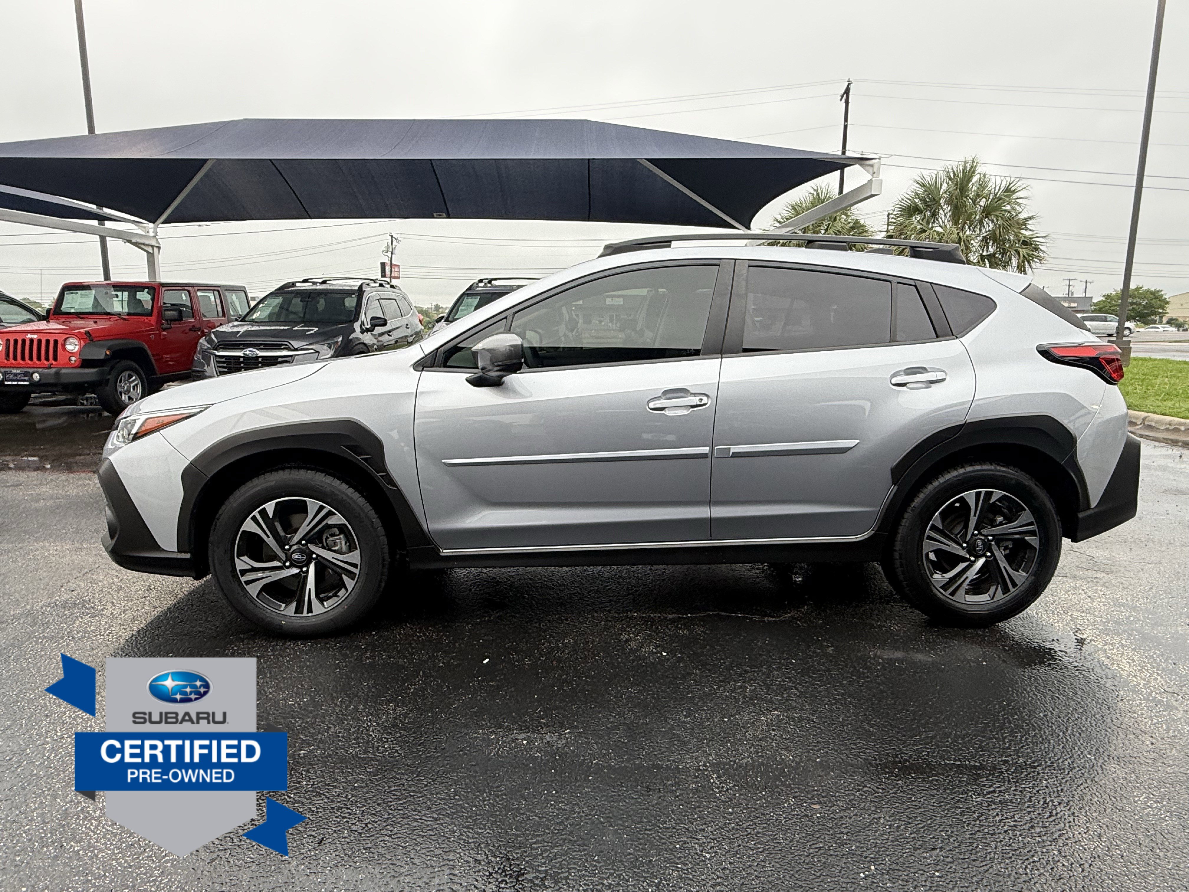 Used 2024 Subaru Crosstrek 2.0i Premium w/ Crosstrek Mirror Package AWD/4WD image 4
