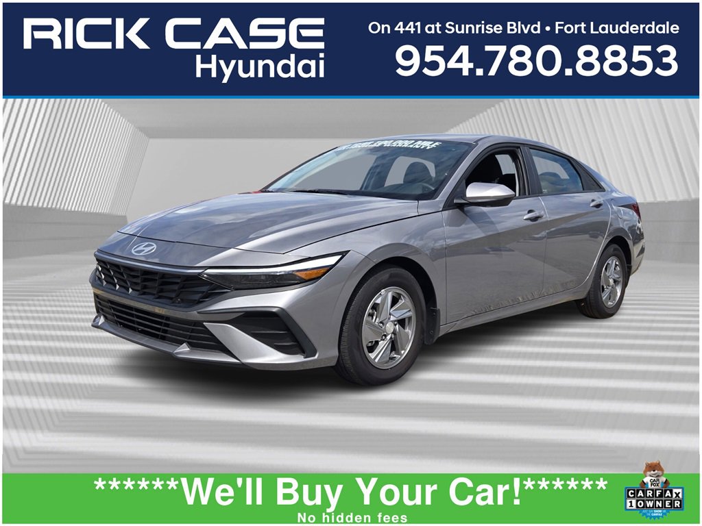 Used 2025 Hyundai Elantra SE