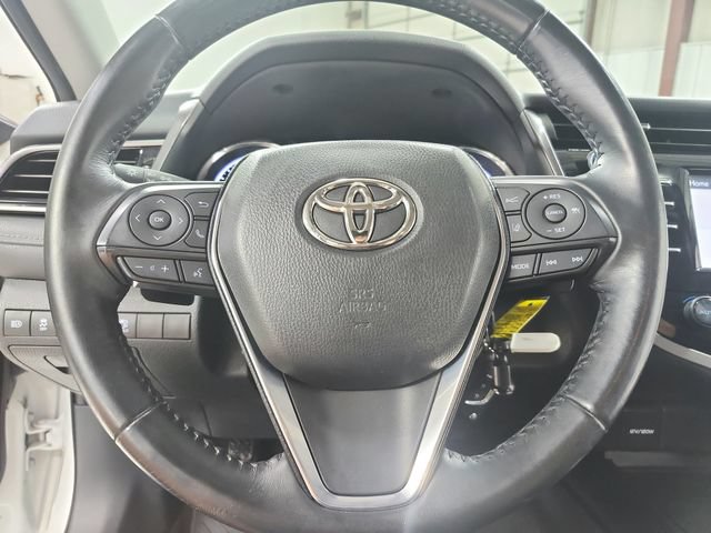 Used 2020 Toyota Camry SE FWD image 22