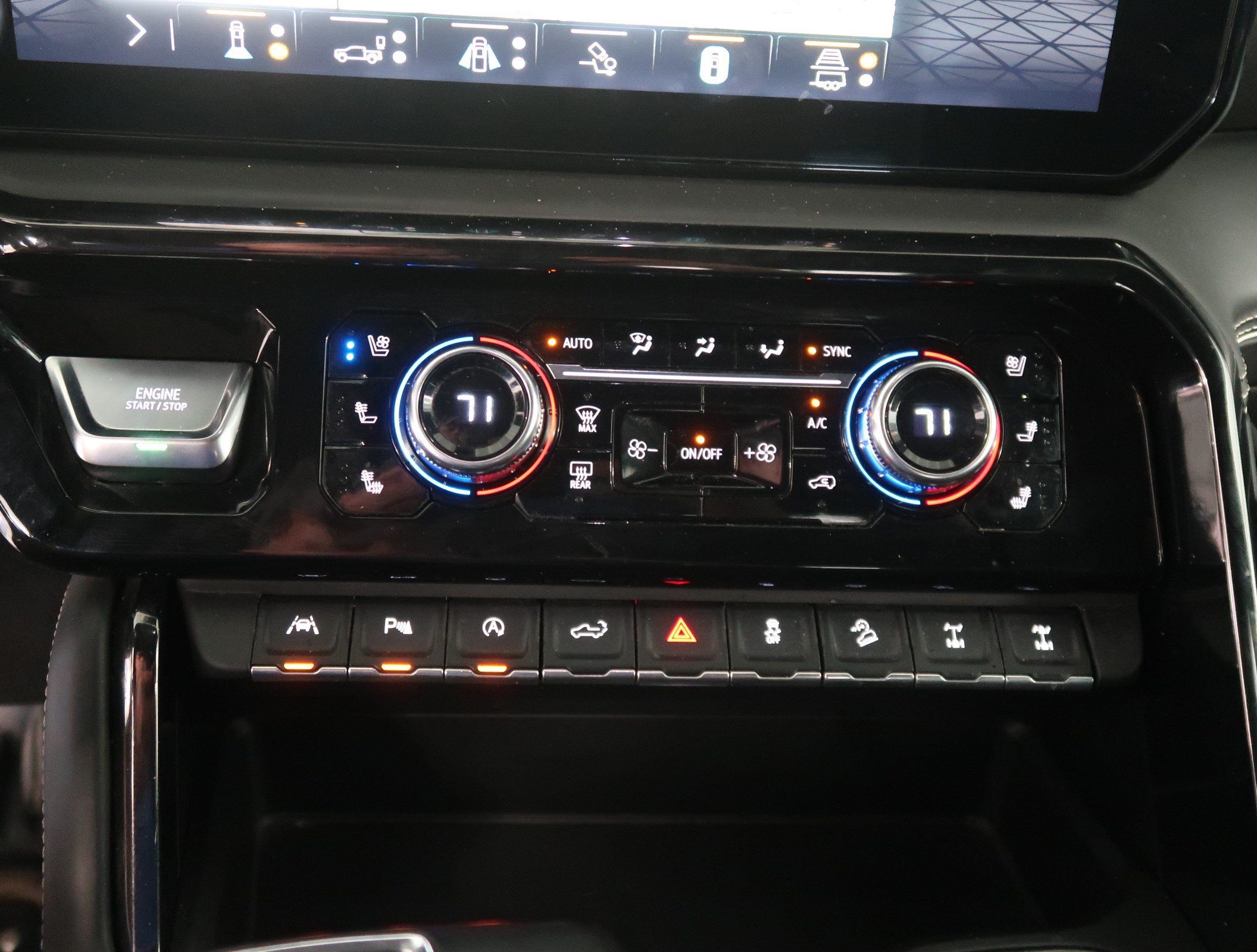 Used 2023 GMC Sierra 1500 AT4X AWD/4WD image 28