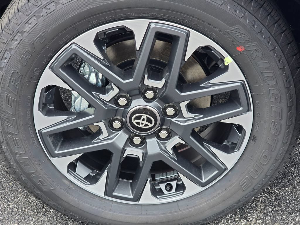 New 2026 Toyota Tundra Limited AWD/4WD image 12
