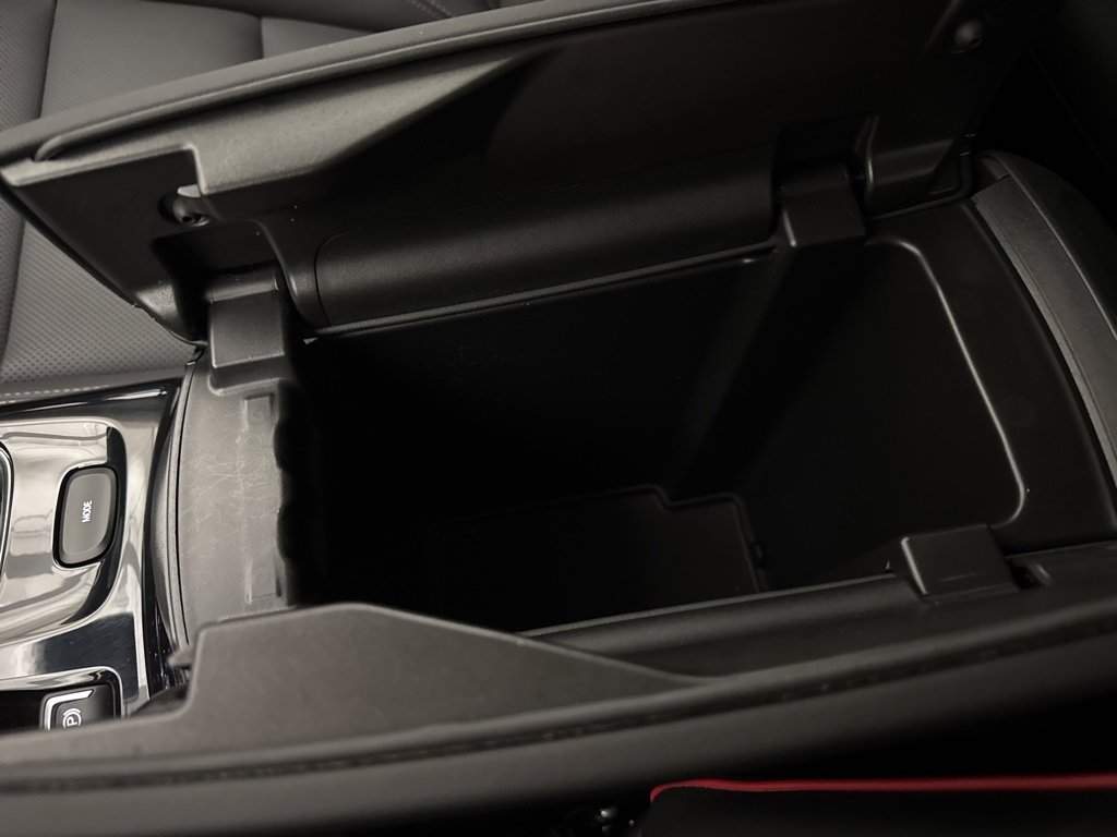 Used 2022 Buick Envision Essence w/ Technology Package I image 46