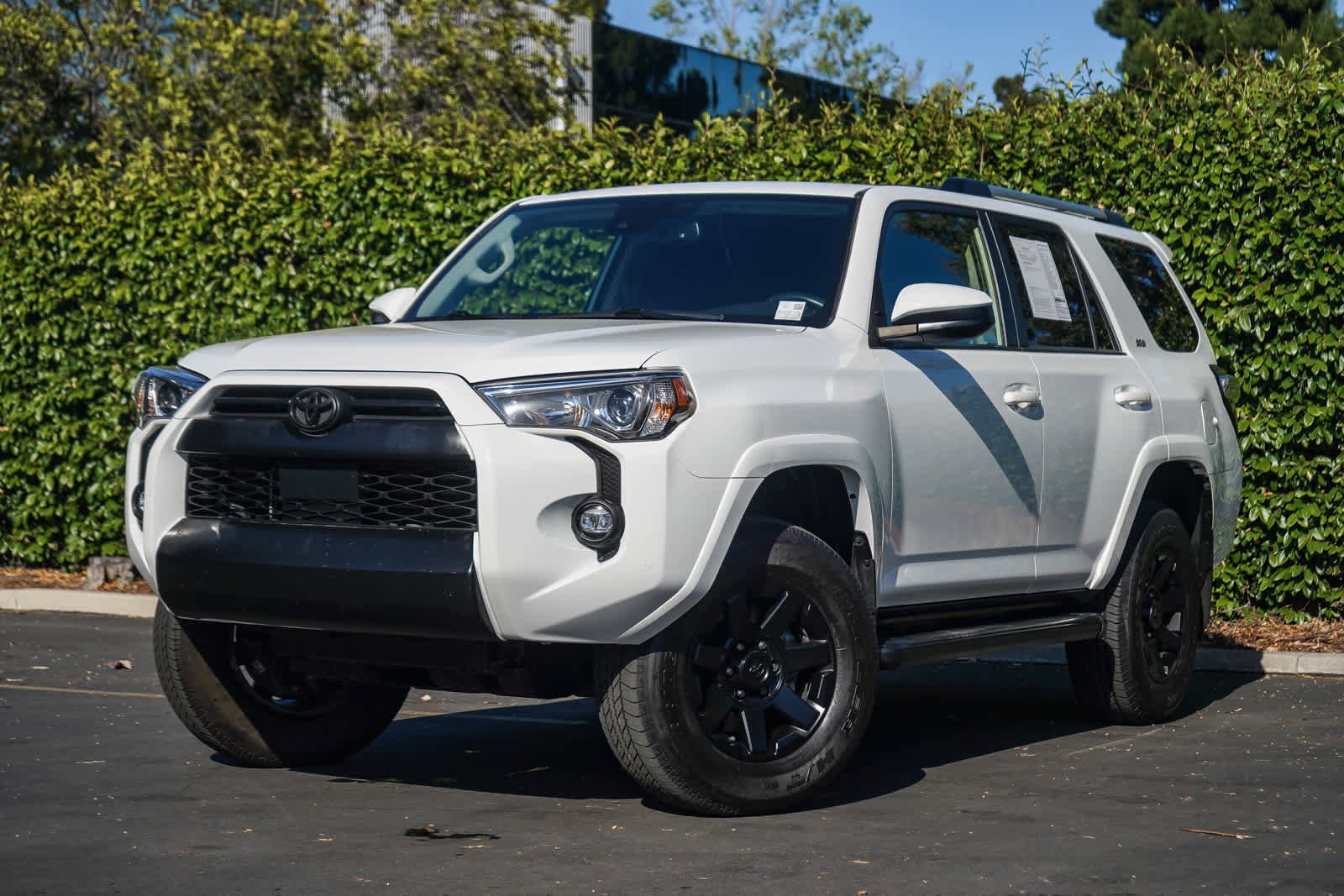 Used 2021 Toyota 4Runner SR5 image 1