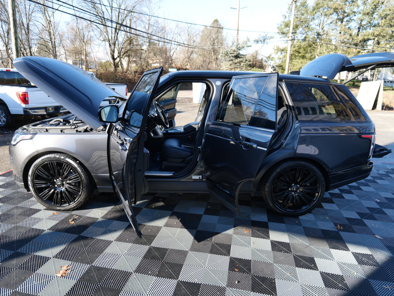 Used 2022 Land Rover Range Rover P525 Westminster Edition image 60