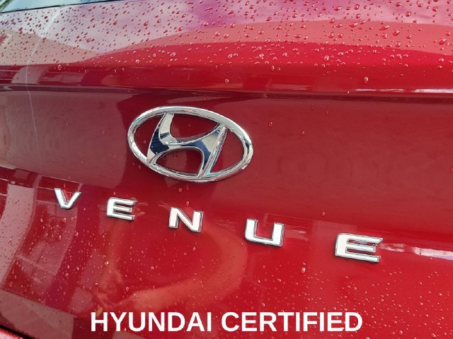 Certified 2023 Hyundai Venue SEL w/ Cargo Package FWD image 7