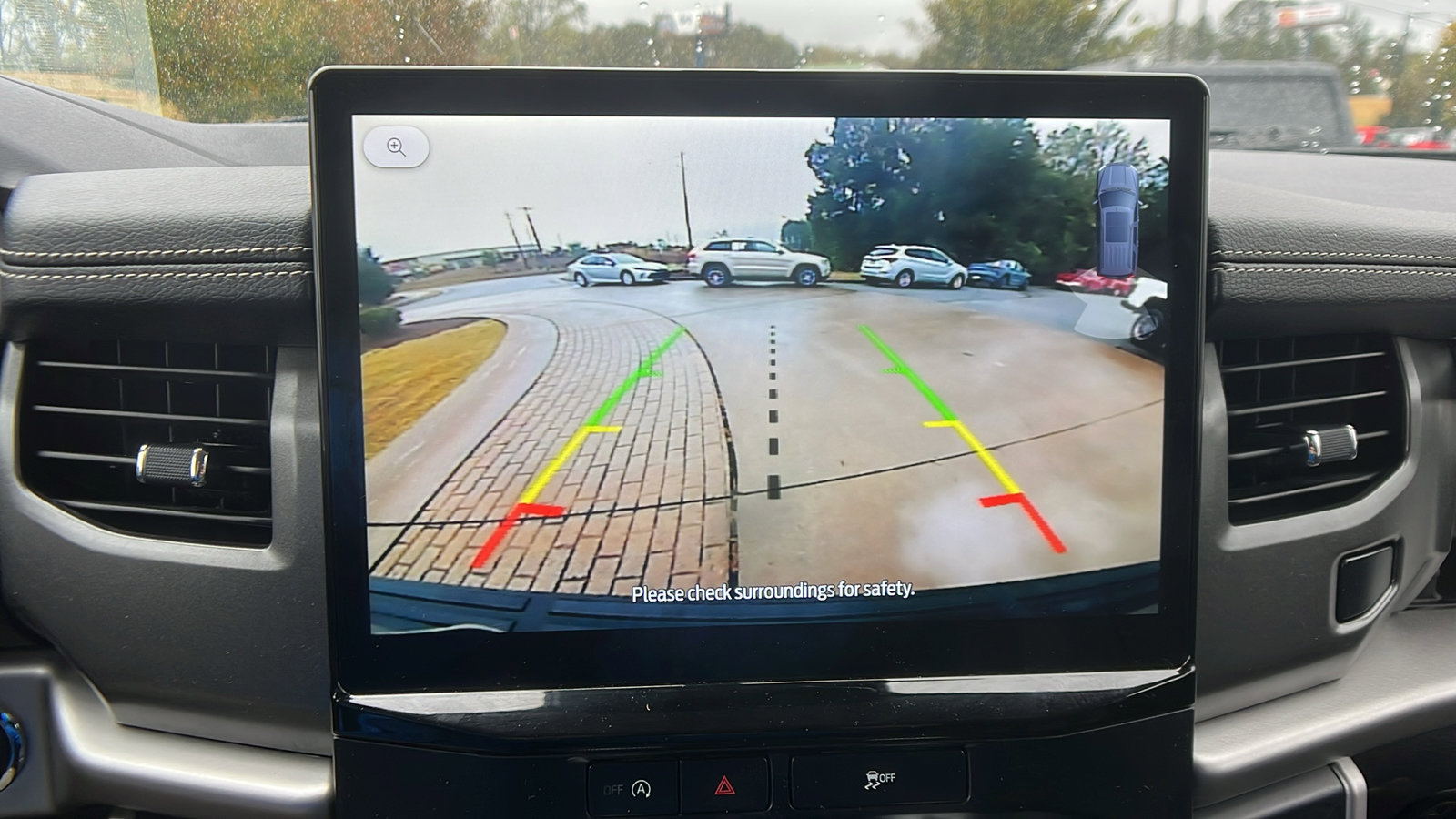 Used 2024 Ford Expedition Max XLT image 39