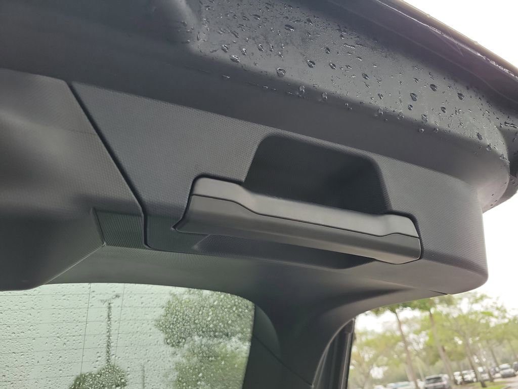 Used 2025 Ford Mustang Mach-E Select image 11