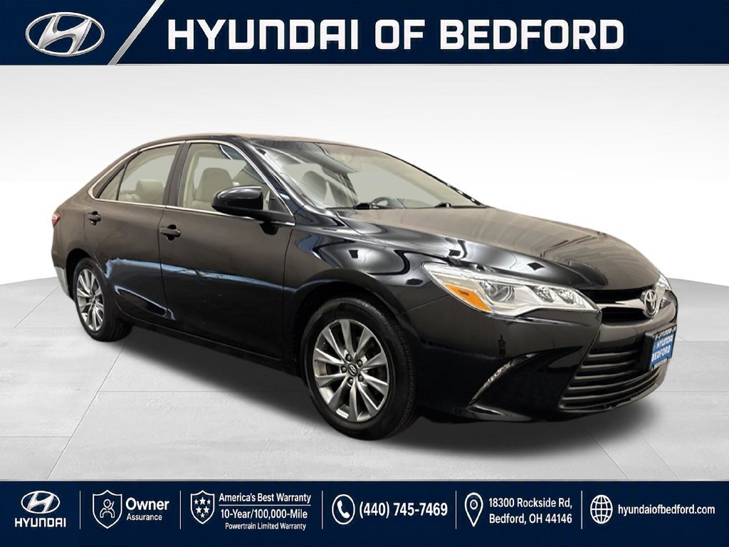 Used 2017 Toyota Camry FWD image 3