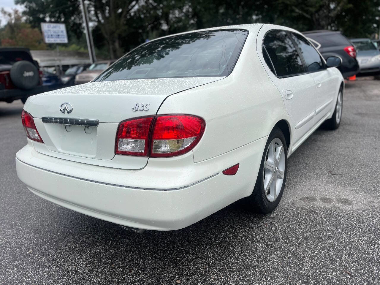 Used 2002 INFINITI I35 image 3