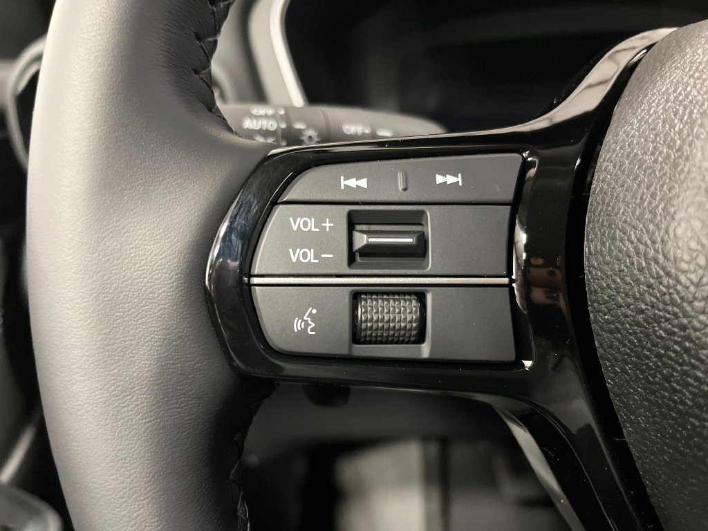 New 2026 Honda Pilot Touring image 18