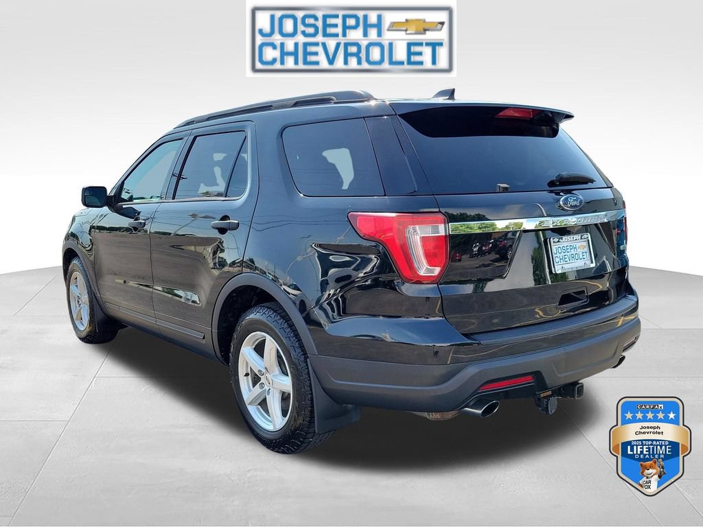 Used 2018 Ford Explorer FWD video 3