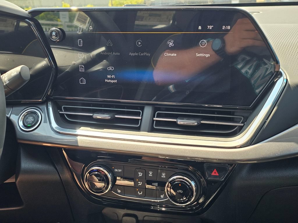 New 2026 Chevrolet Trax ACTIV w/ Sunroof Package FWD image 29