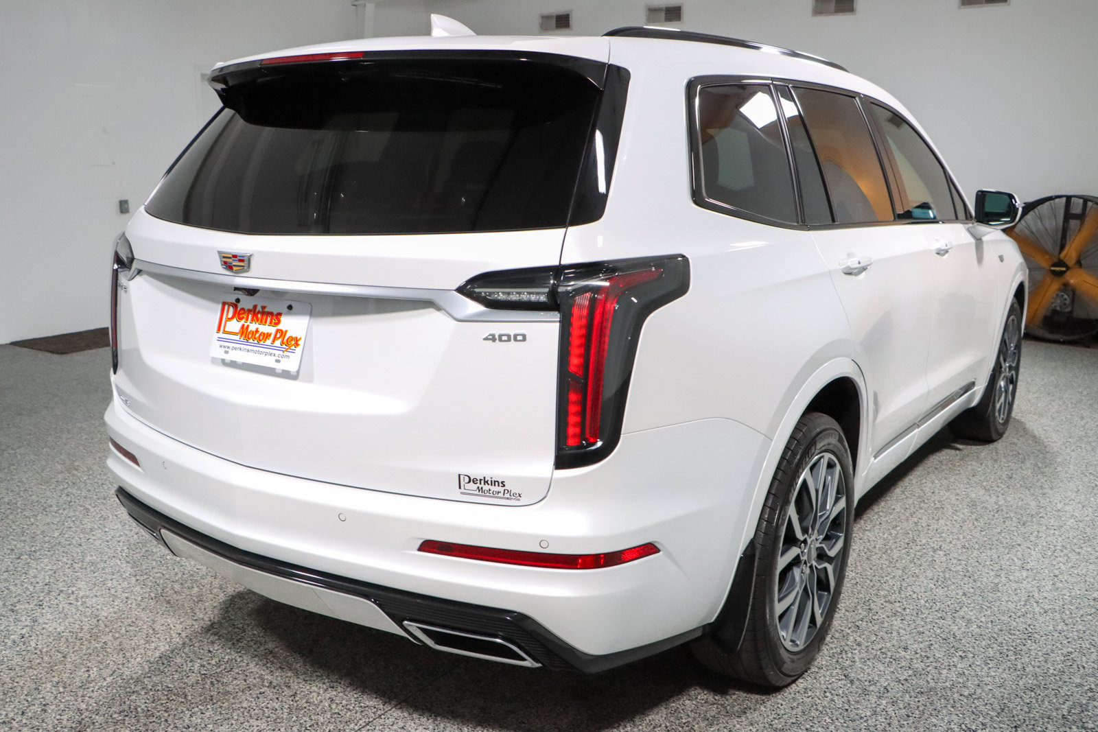 Used 2023 Cadillac XT6 Sport AWD/4WD image 7