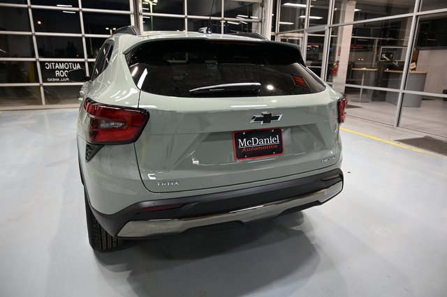 New 2026 Chevrolet Trax ACTIV w/ Sunroof Package image 6
