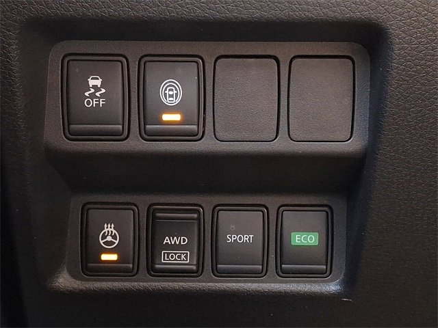 Used 2022 Nissan Rogue Sport SV image 26