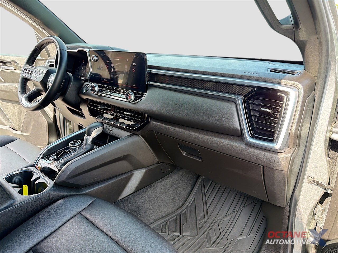 Used 2023 GMC Canyon Elevation w/ Elevation Premium Package AWD/4WD image 22