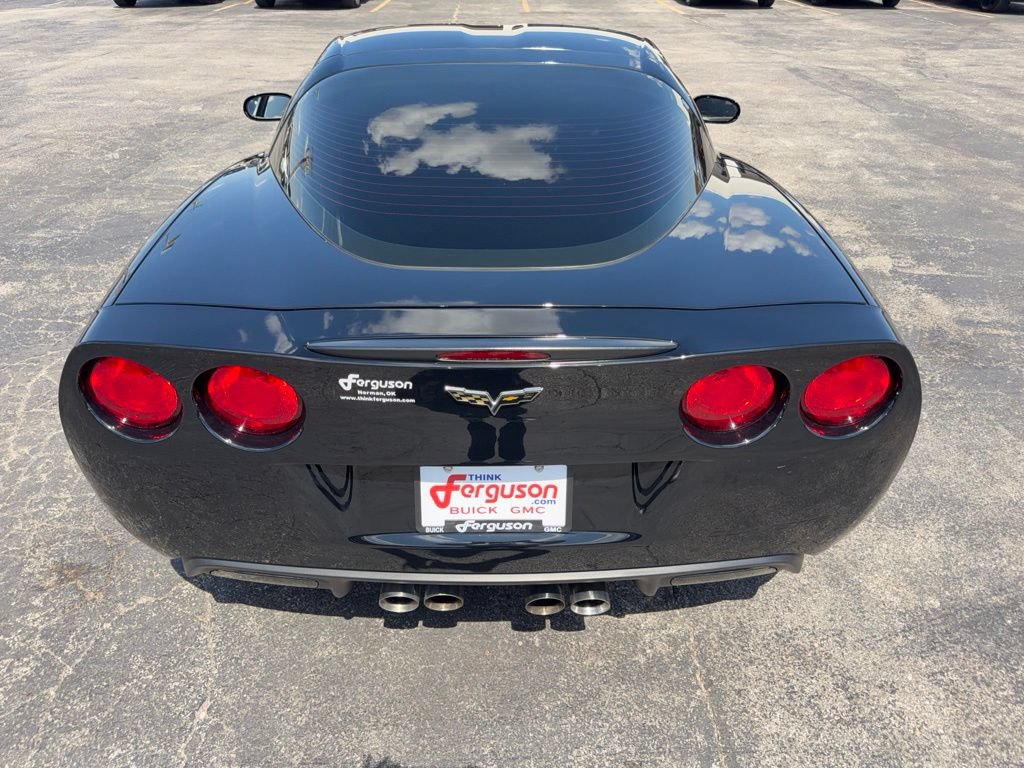 Used 2009 Chevrolet Corvette Coupe w/ Preferred Equipment Group RWD image 13