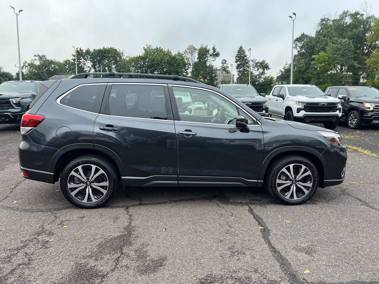 Used 2019 Subaru Forester Limited AWD/4WD image 8