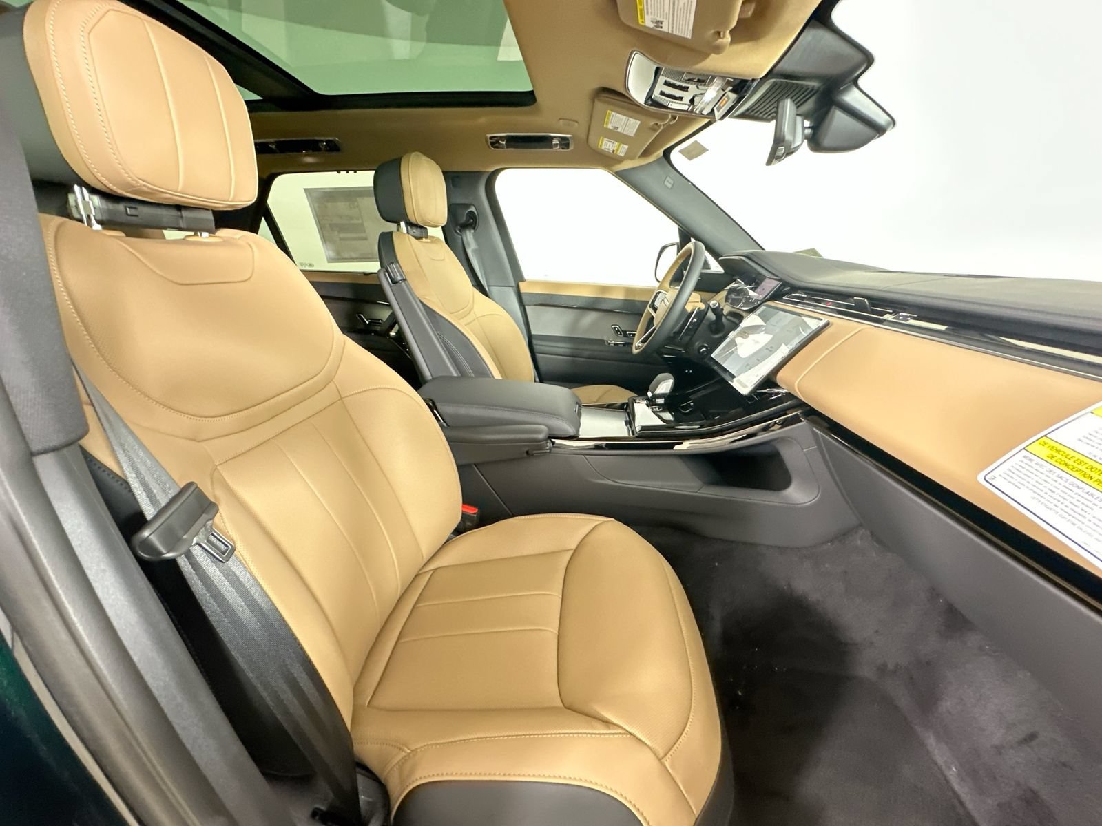 New 2027 Land Rover Range Rover Sport Dynamic SE AWD/4WD image 43