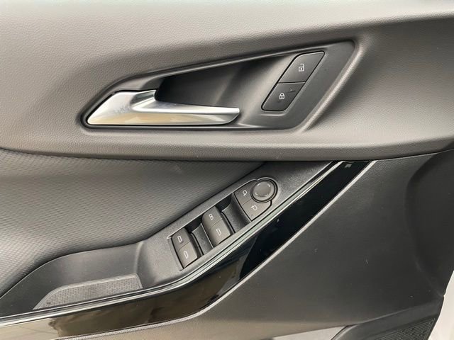 New 2026 Chevrolet Equinox LT image 9