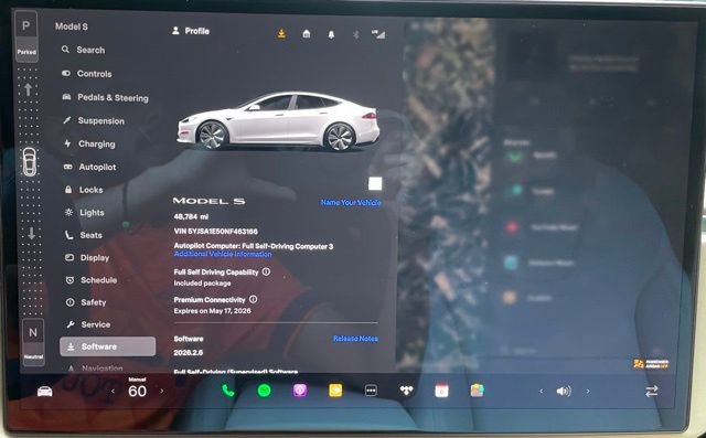 Used 2022 Tesla Model S AWD/4WD image 24