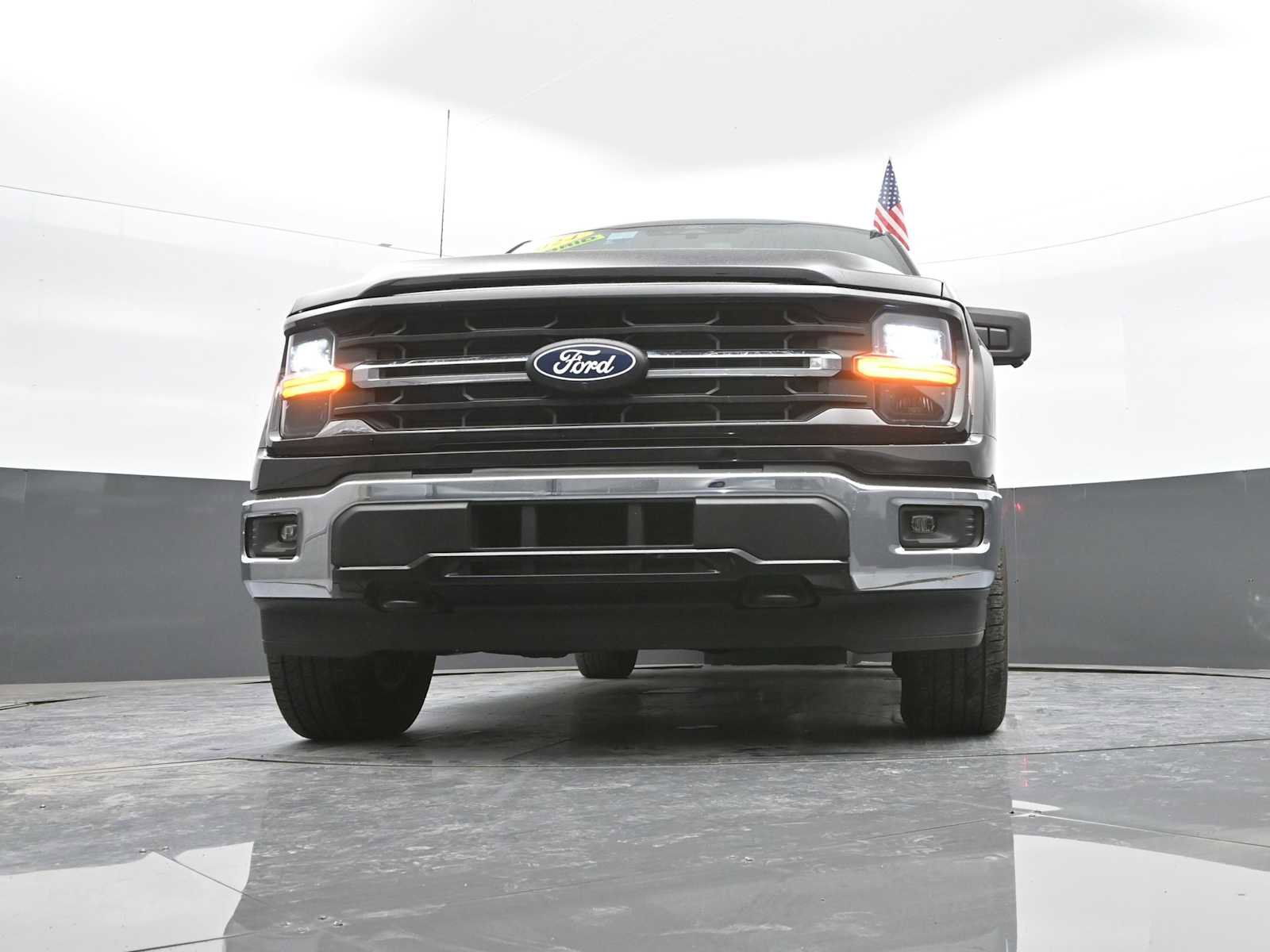 Used 2024 Ford F150 XLT w/ Mobile Office Package image 30