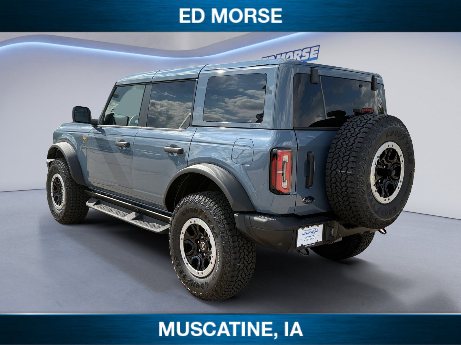 New 2025 Ford Bronco Badlands w/ Sasquatch Package image 3