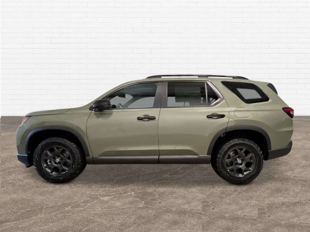 New 2026 Honda Pilot TrailSport image 3
