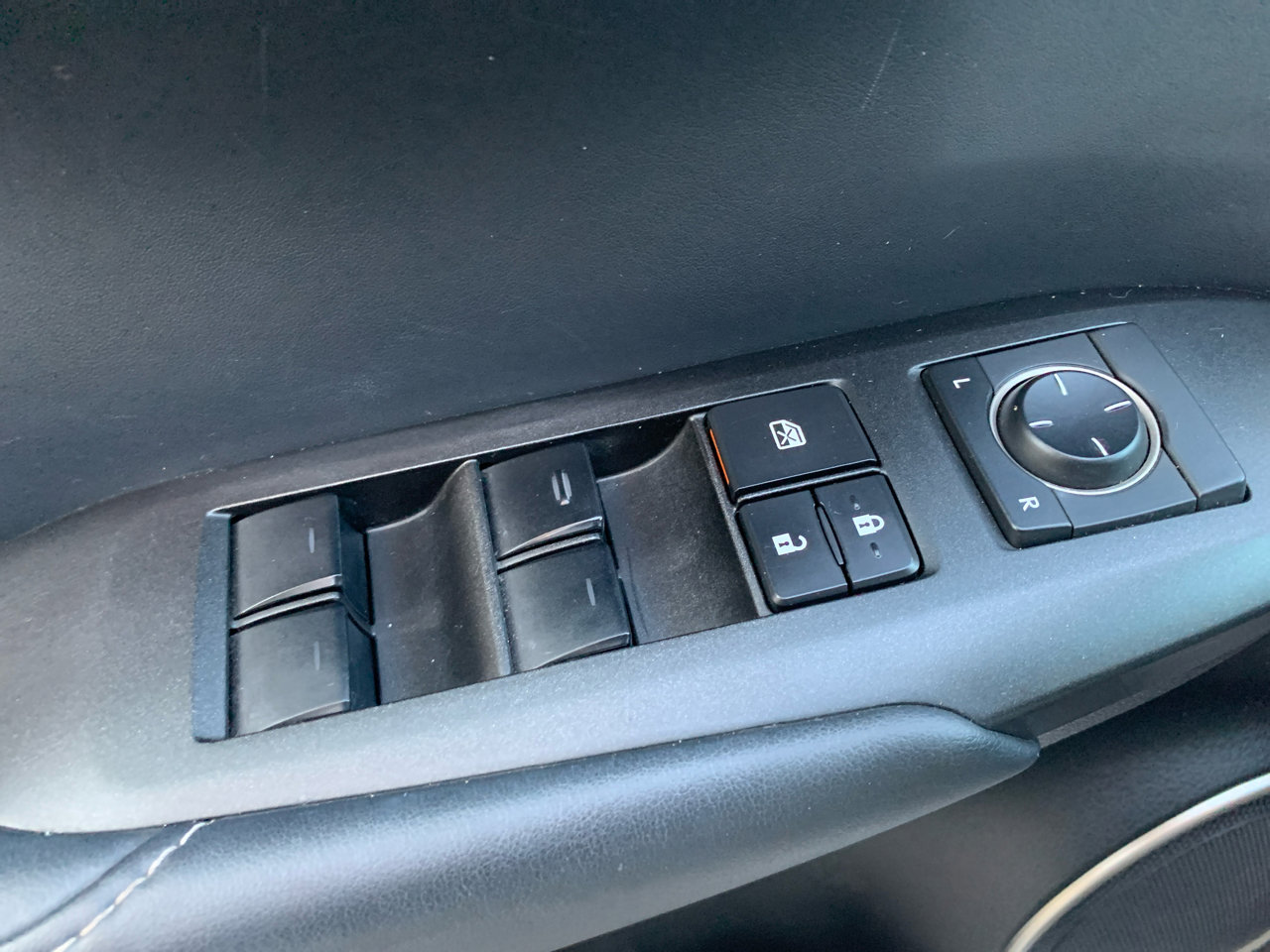 Used 2017 Lexus NX 200t AWD image 22