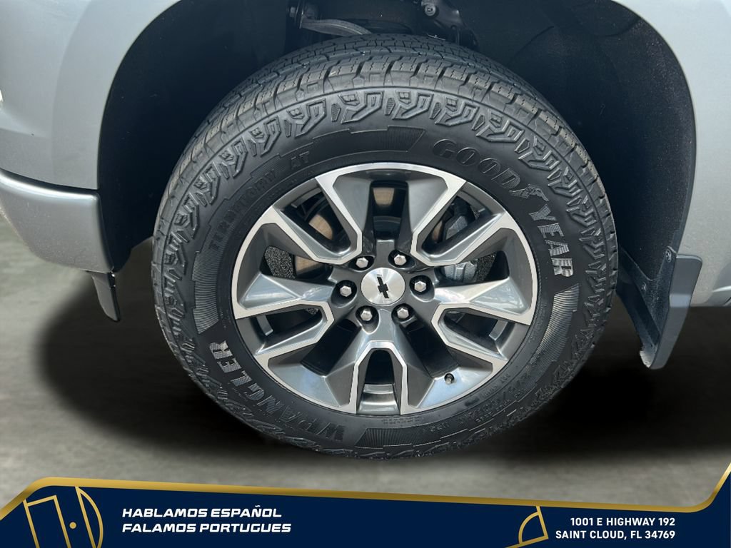 Used 2024 Chevrolet Silverado 1500 RST AWD/4WD image 41