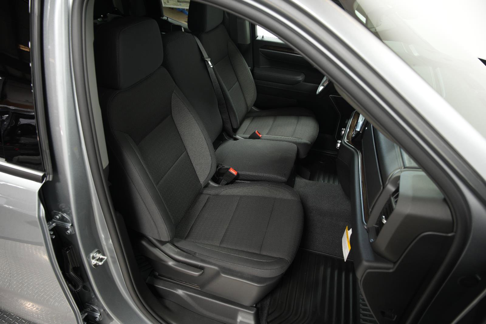 New 2026 GMC Sierra 1500 Elevation image 13