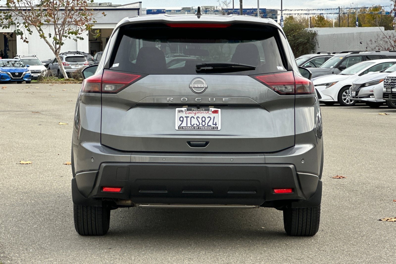 Certified 2025 Nissan Rogue S image 5