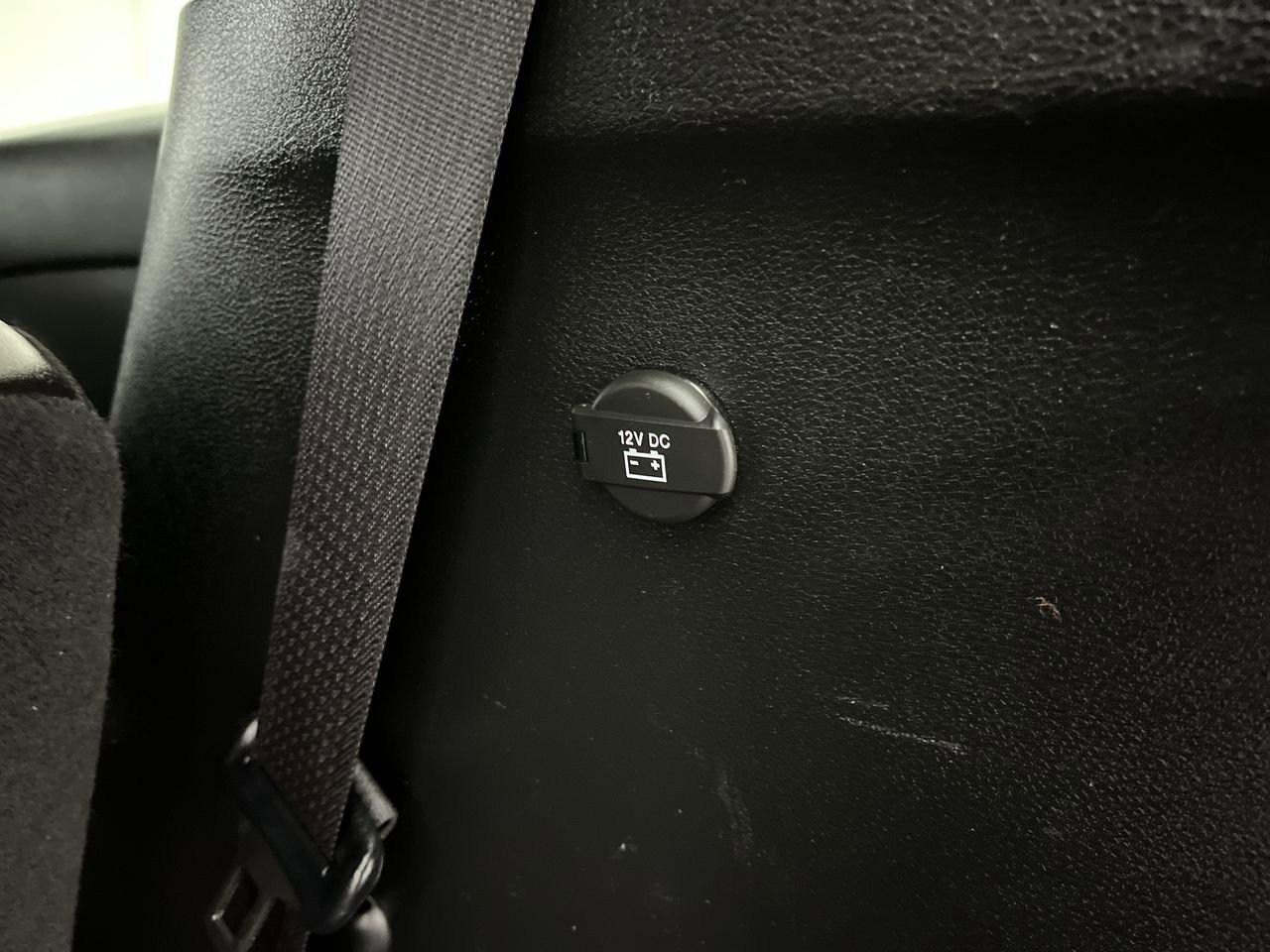 Used 2025 Chrysler Pacifica Select FWD image 29