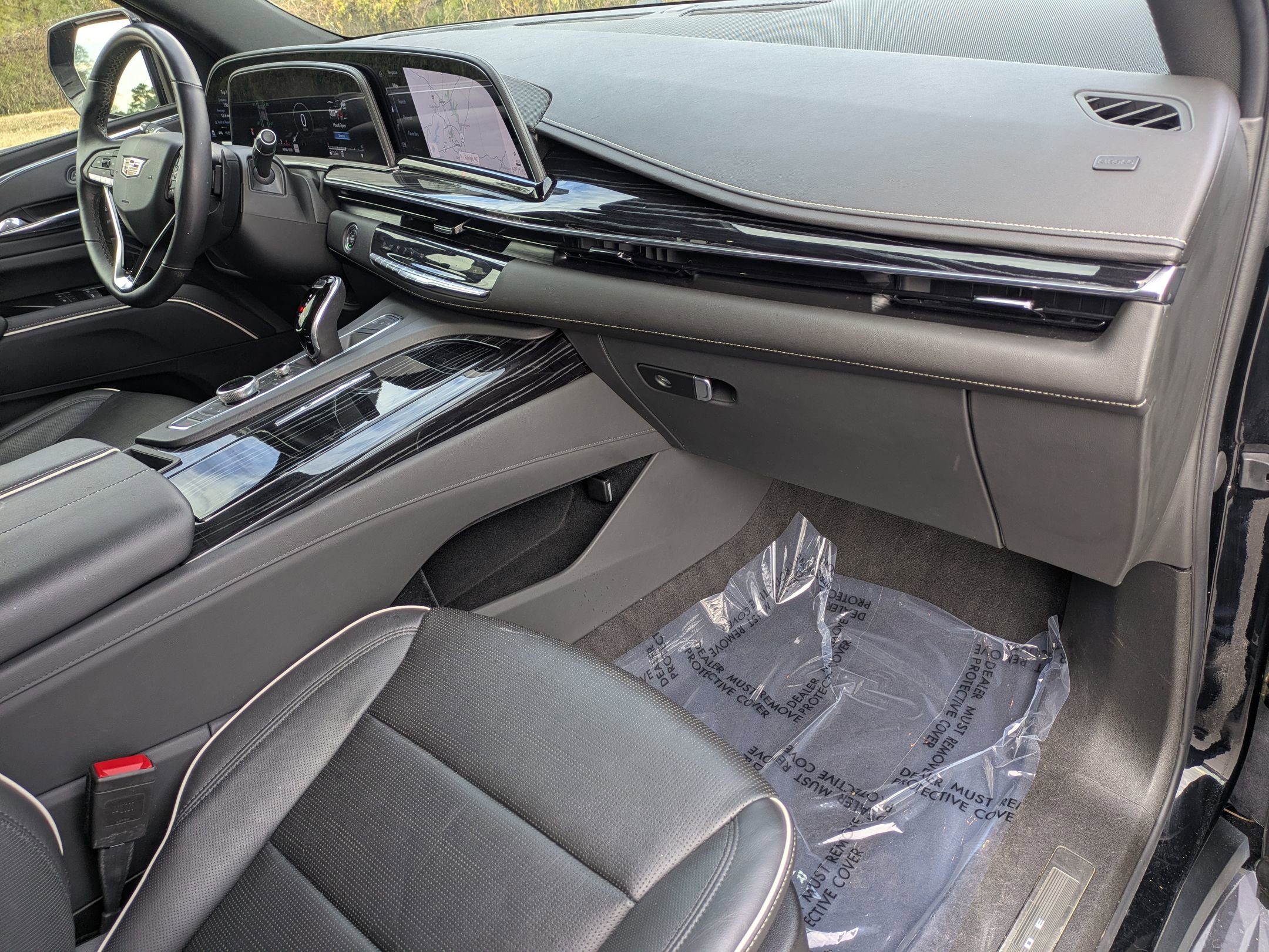 Used 2021 Cadillac Escalade Sport w/ Driver Assist Tech Package image 30