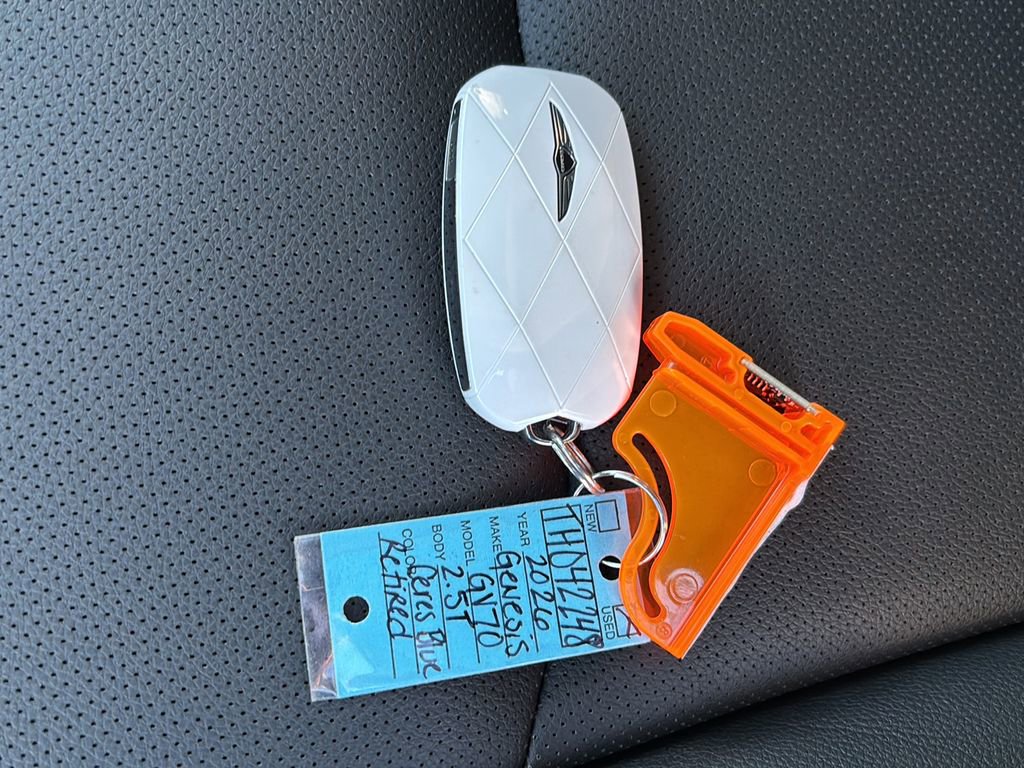 Certified 2026 Genesis GV70 2.5T image 41