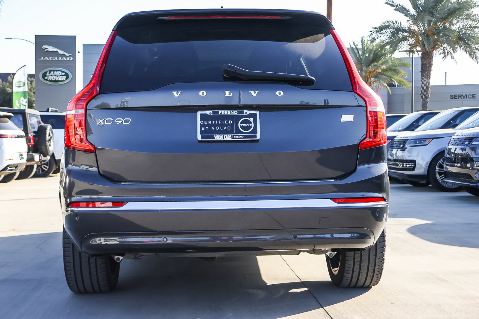 Used 2024 Volvo XC90 T8 Plus AWD/4WD image 5
