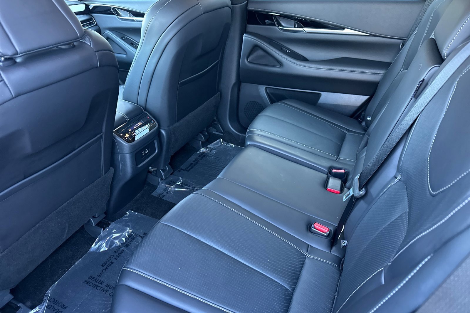 Used 2025 INFINITI QX60 Pure image 15