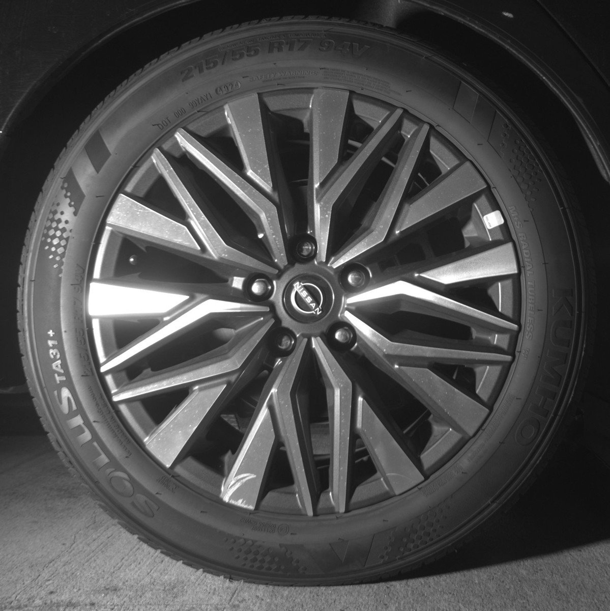 Used 2025 Nissan Altima 2.5 SV image 15