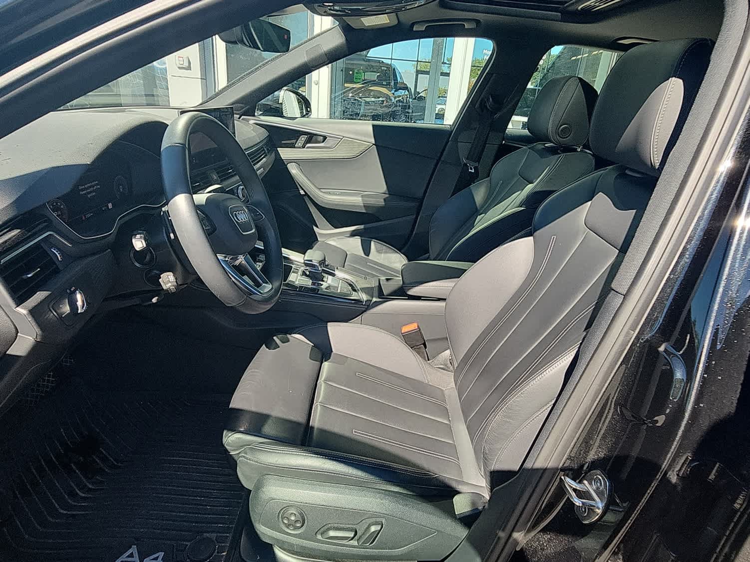Used 2024 Audi A4 2.0T Premium Plus AWD/4WD image 4