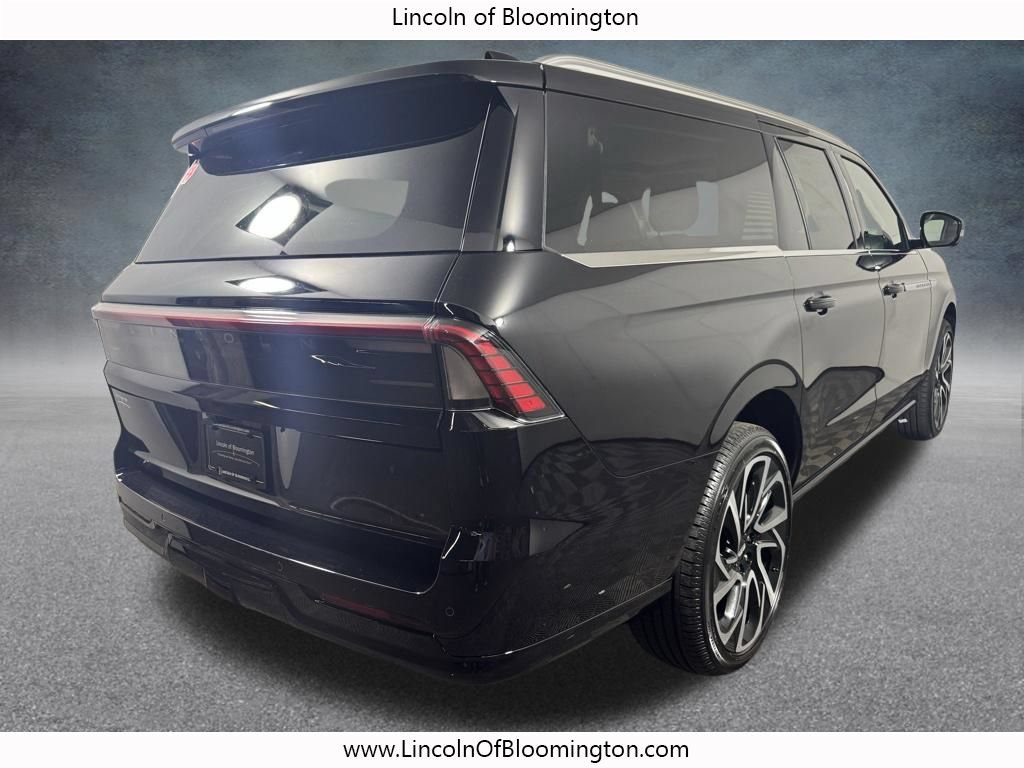 New 2026 Lincoln Navigator L Reserve AWD/4WD image 7