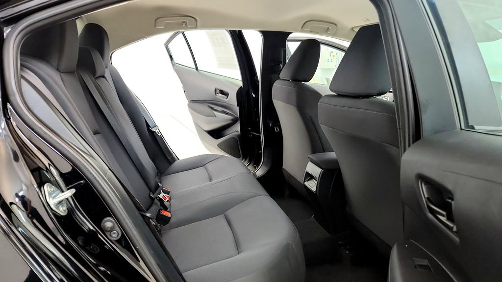 Certified 2024 Toyota Corolla LE FWD image 18