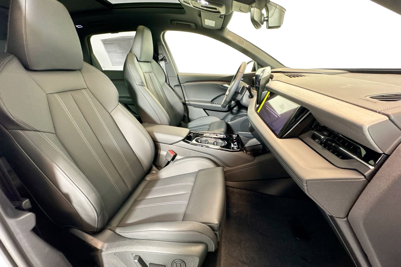 New 2027 Audi Q6 e-tron Premium Plus AWD/4WD image 25