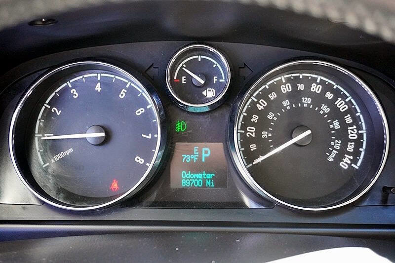 Used 2013 Chevrolet Captiva Sport LTZ FWD image 31