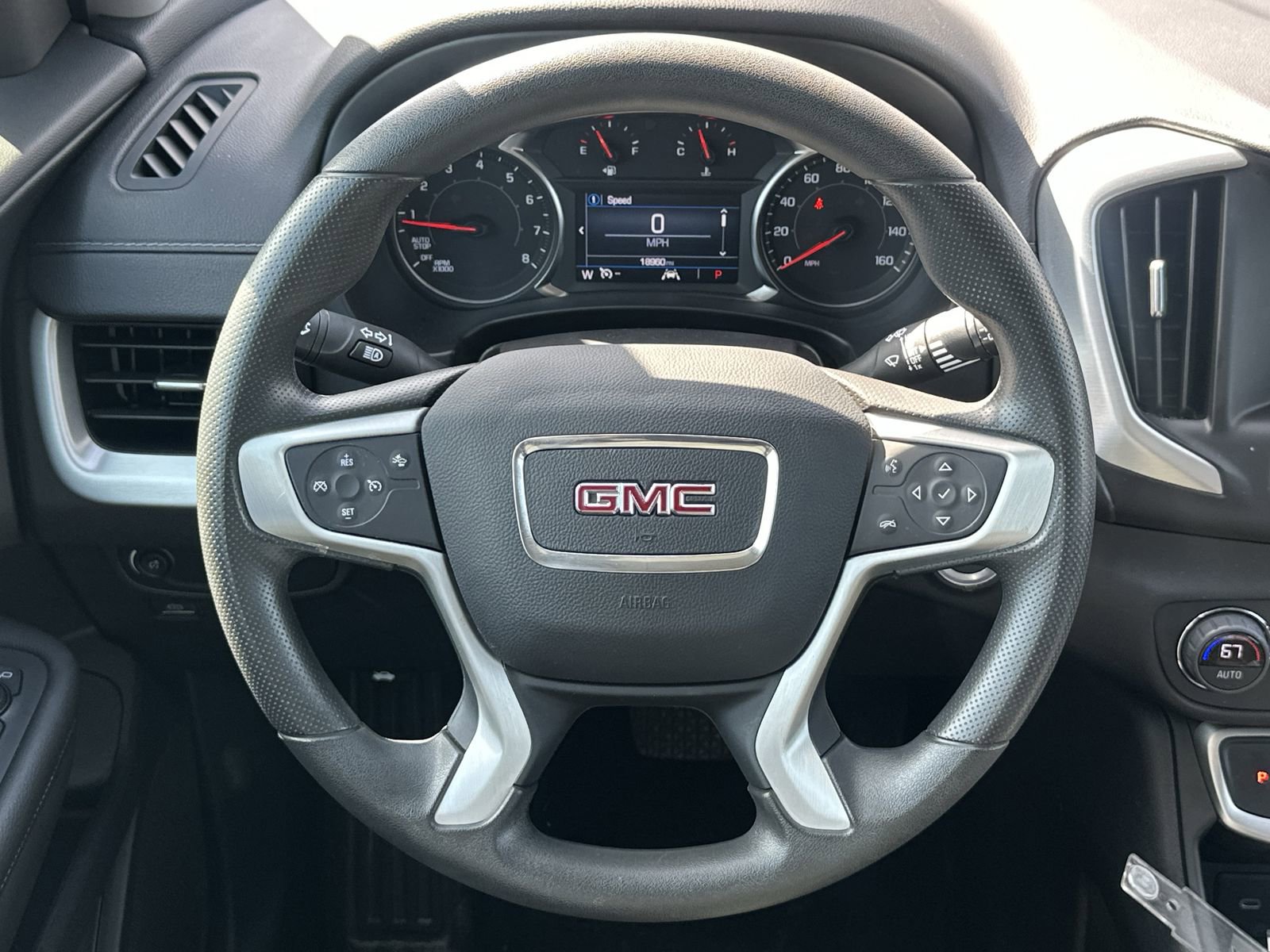 Certified 2024 GMC Terrain SLE w/ Driver Convenience Package image 19
