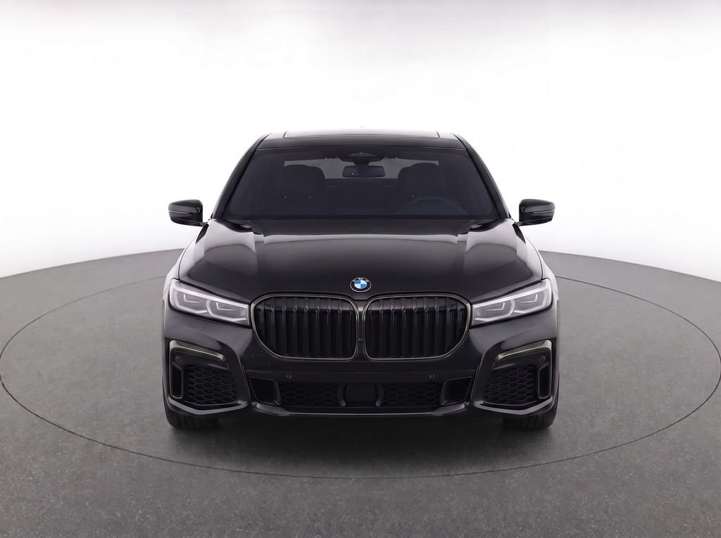 Used 2022 BMW 740i xDrive w/ M Sport Package AWD/4WD image 37