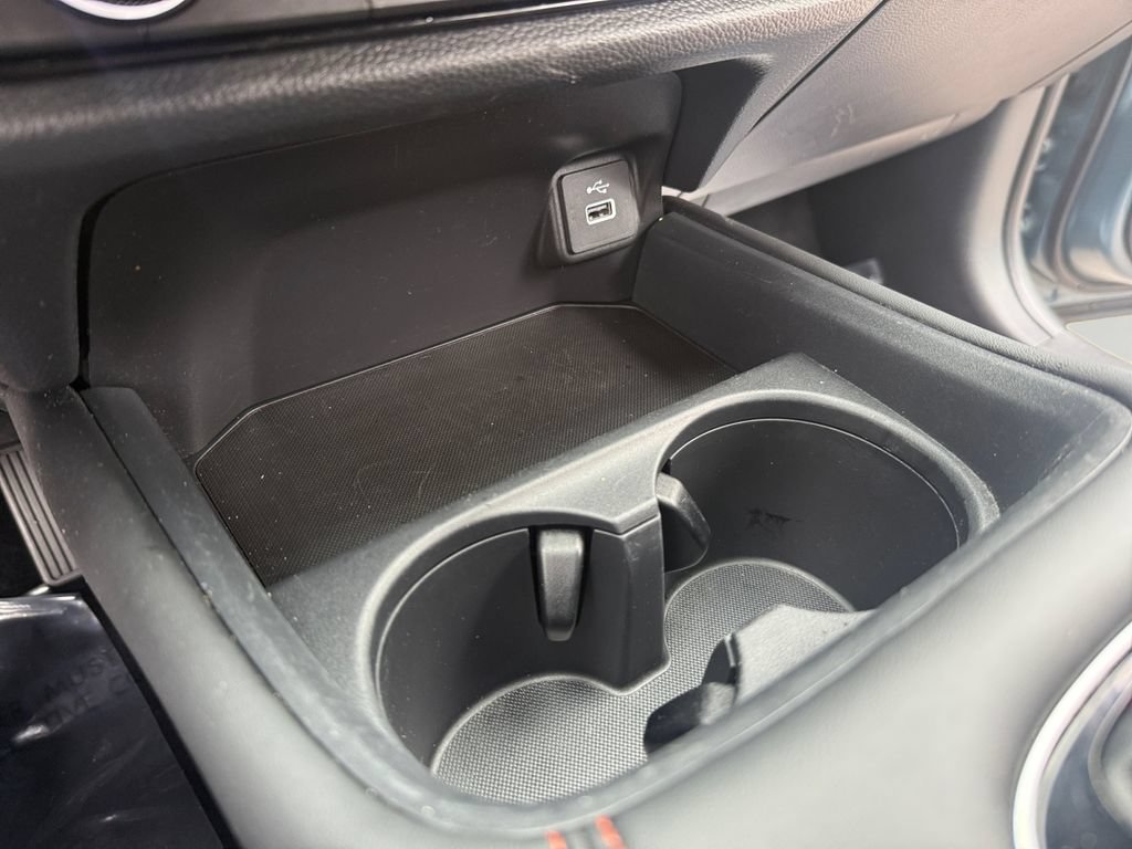 Used 2025 Honda HR-V Sport image 19
