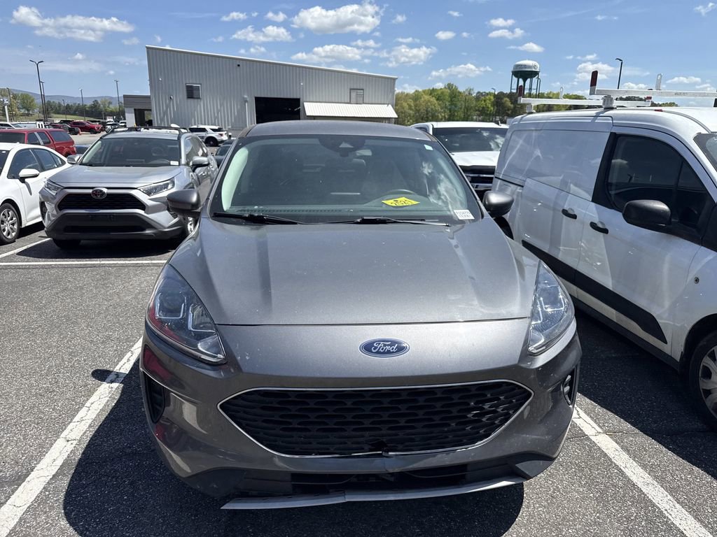 Used 2021 Ford Escape SE image 20