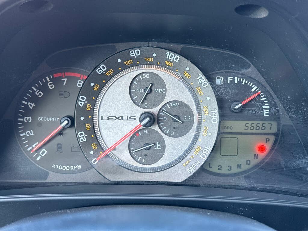 Used 2002 Lexus IS 300 SportCross RWD image 31