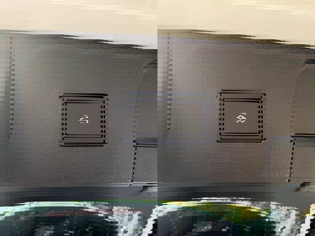 New 2026 Volkswagen Atlas SEL Premium R-Line image 19