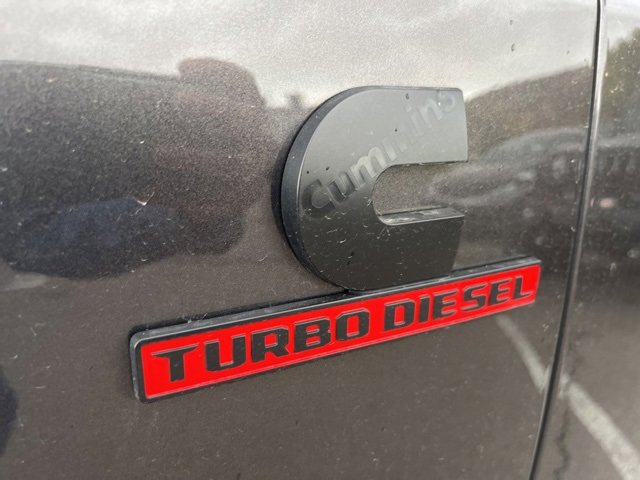 Used 2022 RAM 3500 Laramie w/ Night Edition image 10